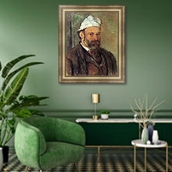 «Автопортрет в белом тюрбане» в интерьере гостиной в зеленых тонах