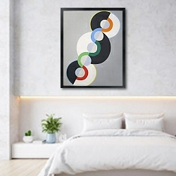 «Бесконечный ритм» в интерьере светлой минималистичной спальне над кроватью