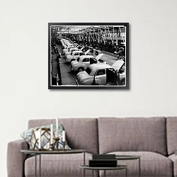 «История в черно-белых фото 652» в интерьере в скандинавском стиле над диваном