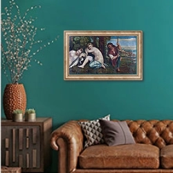 «История Кимона и Ифегении» в интерьере гостиной с зеленой стеной над диваном