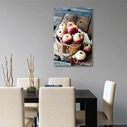 «Деревенские яблочки» в интерьере современной кухни над столом