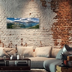 «Квинстаун, панорамный вид на город» в интерьере гостиной в стиле лофт с кирпичными стенами