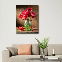 «Bouquet of poppy flowers in the vase on the wooden table» в интерьере современной светлой гостиной над диваном