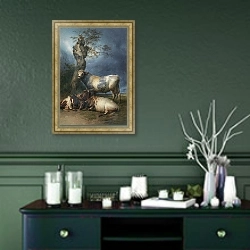 «Покой» в интерьере прихожей в зеленых тонах над комодом