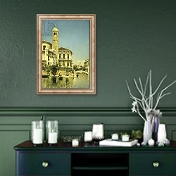 «A Venetian Canal Scene 1» в интерьере прихожей в зеленых тонах над комодом