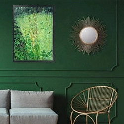 «Study in Green» в интерьере классической гостиной с зеленой стеной над диваном