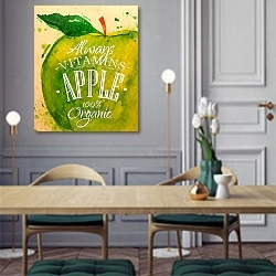 «Витамины в яблоке» в интерьере классической кухни у двери