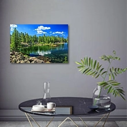 «Черногория. Национальный парк Проклетие» в интерьере современной гостиной в серых тонах