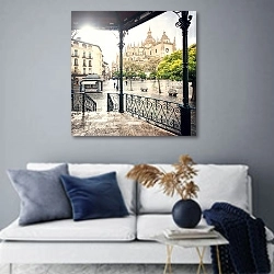 «Испания. Плаза Майор в Сеговии. » в интерьере современной гостиной в синих тонах