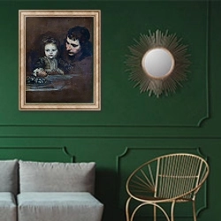 «Мужчина с младенцем едят виноград» в интерьере классической гостиной с зеленой стеной над диваном