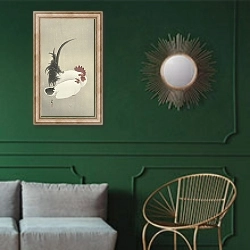 «Rooster and hen» в интерьере классической гостиной с зеленой стеной над диваном