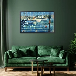 «Isle of Wight - Yacht Reflections, 2010» в интерьере зеленой гостиной над диваном