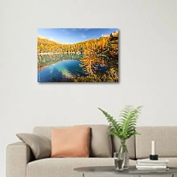 «Швейцария. Озеро Saoseo осенью №3» в интерьере современной светлой гостиной над диваном