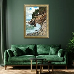 «Scene On The Nervi Coast» в интерьере зеленой гостиной над диваном