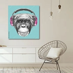 «Портрет обезьяны в наушниках» в интерьере белой комнаты в скандинавском стиле над комодом