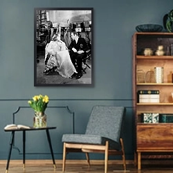 «Гарбо Грета 69» в интерьере гостиной в стиле ретро в серых тонах