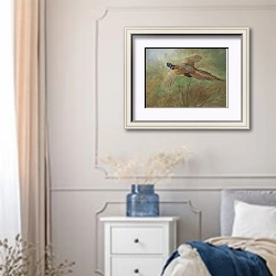 «Pheasant In Flight» в интерьере спальни в стиле прованс с синими деталями