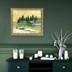 «Рыбак» в интерьере прихожей в зеленых тонах над комодом