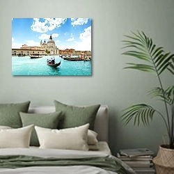 «Венеция, Гранд Канал и Базилика Santa Maria della Salute» в интерьере современной спальни в зеленых тонах