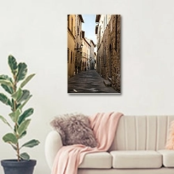 «Италия, Тоскана. Колле-ди-Валь-д'Эльса №3. Улица» в интерьере современной светлой гостиной над диваном