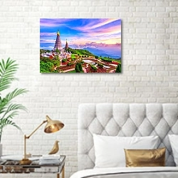 «Пагода в национальном парке Дойинтанон, Таиланд» в интерьере современной спальни в белом цвете с золотыми деталями