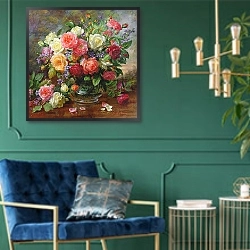 «Roses - The Perfection of Summer» в интерьере в классическом стиле с зеленой стеной
