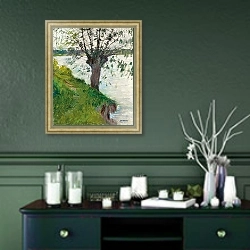 «Willow by the River; Saule au bord de la riviere, c. 1891» в интерьере прихожей в зеленых тонах над комодом