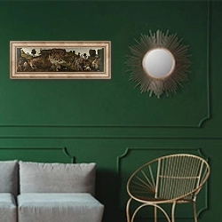 «The Fight between the Lapiths and the Centaurs» в интерьере классической гостиной с зеленой стеной над диваном