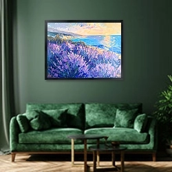 «Lavender shores ablaze with color» в интерьере зеленой гостиной над диваном