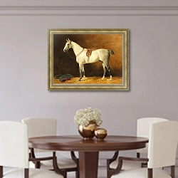 «Оседланный Серый в конюшне» в интерьере столовой в классическом стиле