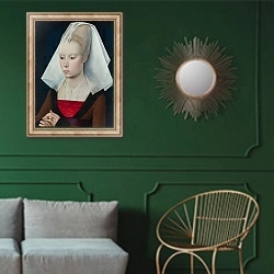 «Портрет леди 12» в интерьере классической гостиной с зеленой стеной над диваном