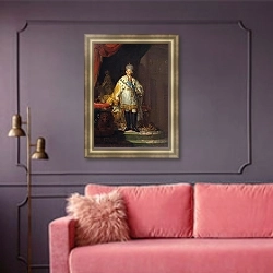 «Портрет Павла I в белом далматике» в интерьере гостиной с розовым диваном