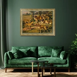 «Собаки Гарольда Ллойда» в интерьере зеленой гостиной над диваном