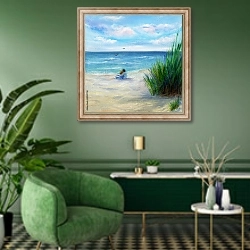 «Влюбленная пара на песчаном берегу» в интерьере гостиной в зеленых тонах