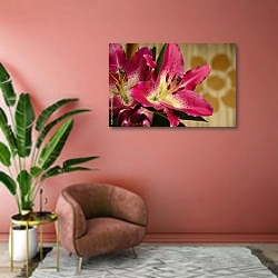 «Пятнистая розовая лилия крупным планом» в интерьере современной гостиной в розовых тонах