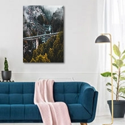 «Церматт, Швейцария» в интерьере современной гостиной над синим диваном