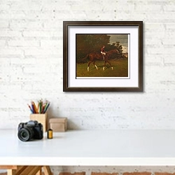 «Чарльз Эдвард, принадлежащий Уильяму Х. Дюбуа, с жокеем наготове» в интерьере современного кабинета над столом