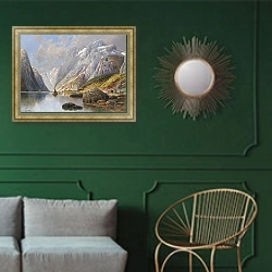 «Fjordlandschaft» в интерьере классической гостиной с зеленой стеной над диваном