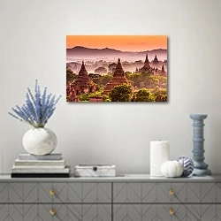 «Баган, Мьянма. Археологический зона 2» в интерьере современной гостиной с голубыми деталями