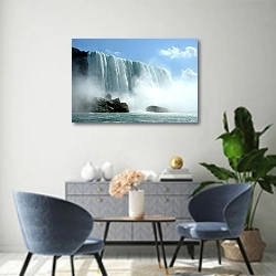 «Ниагарский водопад 7» в интерьере современной гостиной над комодом