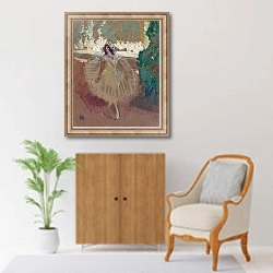 «Павлова» в интерьере в классическом стиле над комодом