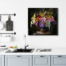 «Натюрморт с лилиями в глиняном кувшине» в интерьере кухни над мойкой