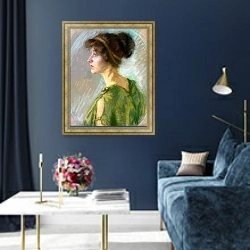 «Young Woman in Green» в интерьере в классическом стиле в синих тонах