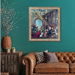 «Поклонение королей 3» в интерьере гостиной с зеленой стеной над диваном