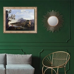 «Сцена на побережье» в интерьере классической гостиной с зеленой стеной над диваном