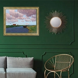 «Landschaft Belgien» в интерьере классической гостиной с зеленой стеной над диваном