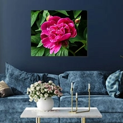 «Ярко-розовый пион на ветке» в интерьере современной гостиной в синем цвете