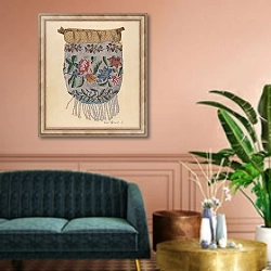 «Beaded Bag» в интерьере классической гостиной над диваном