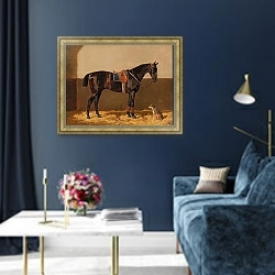 «Перед поездкой» в интерьере в классическом стиле в синих тонах