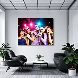 «Караоке на вечеринке» в интерьере холла офиса в светлых тонах